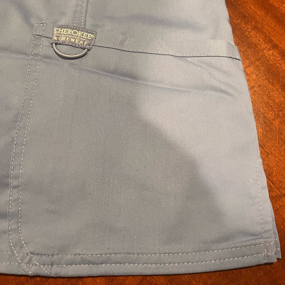 Women’s Cherokee authentic workwear scrubs - Picture 3 of 12